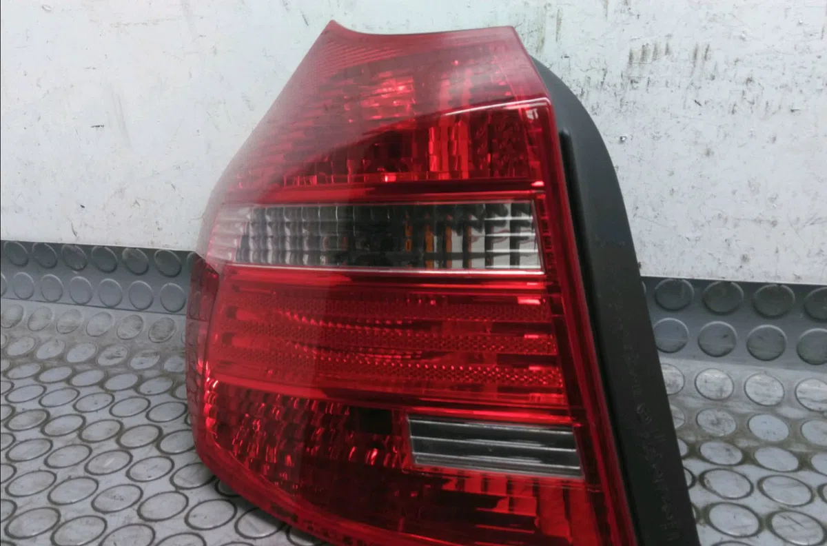 Feu arrière gauche Bmw 1 (E87) 116 d (2009-2011) occasion