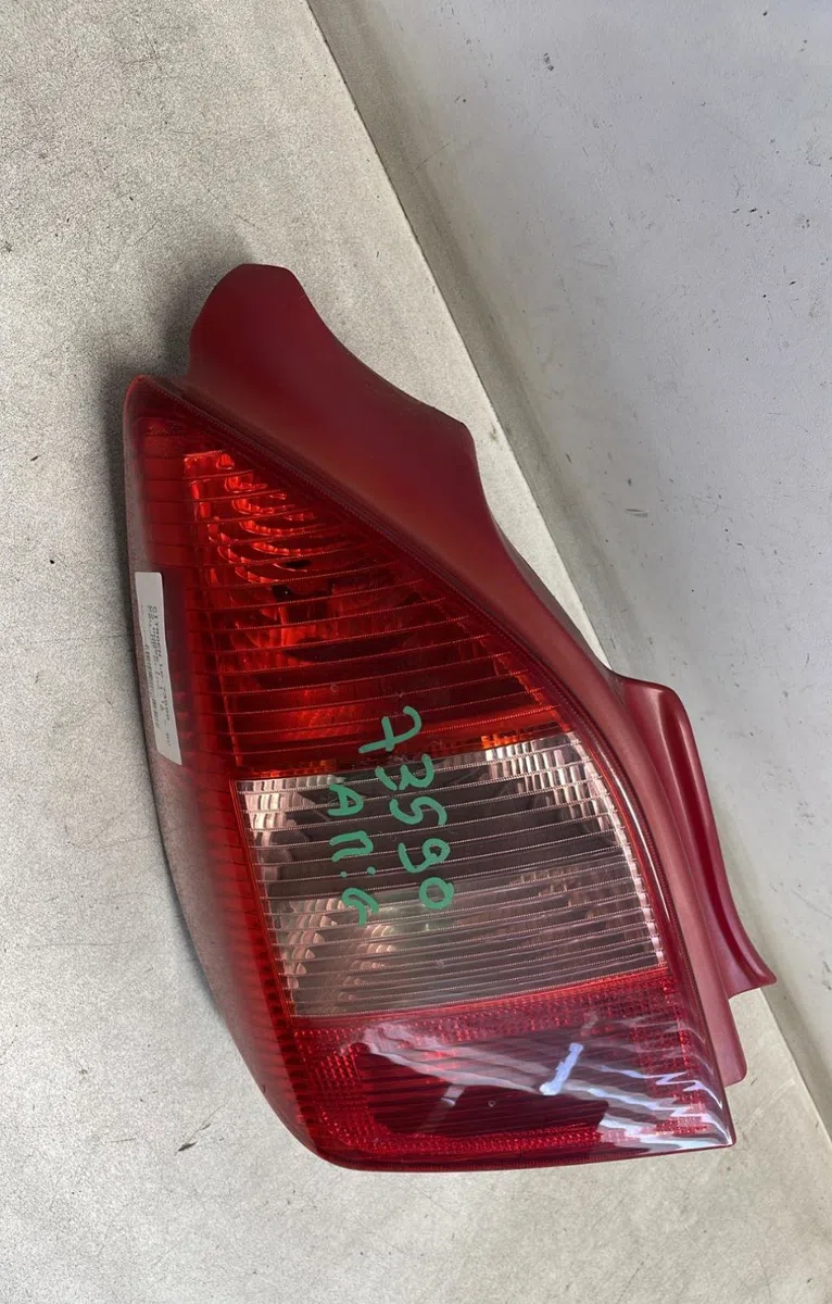 Feu arrière gauche Citroën C2 (JM_) 1.1 (2003-2012) 3 portes occasion