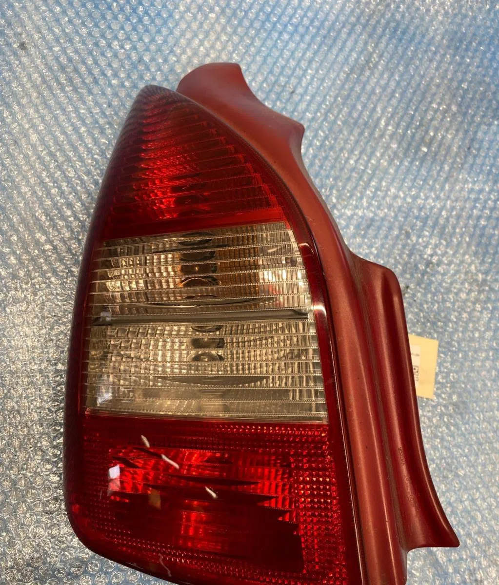 Feu arrière gauche Citroen C2 (JM_) 1.4 hdi (2003-2009) 3 portes occasion