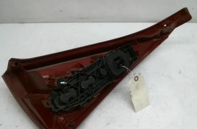 Feu arrière gauche Citroën C3 I (FC_, FN_) 1.4 hdi (2003-2011) 5 portes occasion