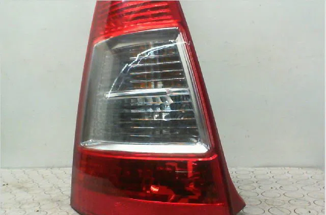 Feu arrière gauche Citroen C3 I (FC_, FN_) 1.6 16v hdi (2005) occasion