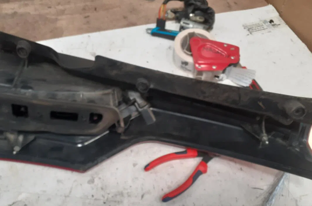 Feu arrière gauche Citroën C4 GRAND PICASSO I (UA_) 1.6 hdi (2006-2011) 5 portes occasion
