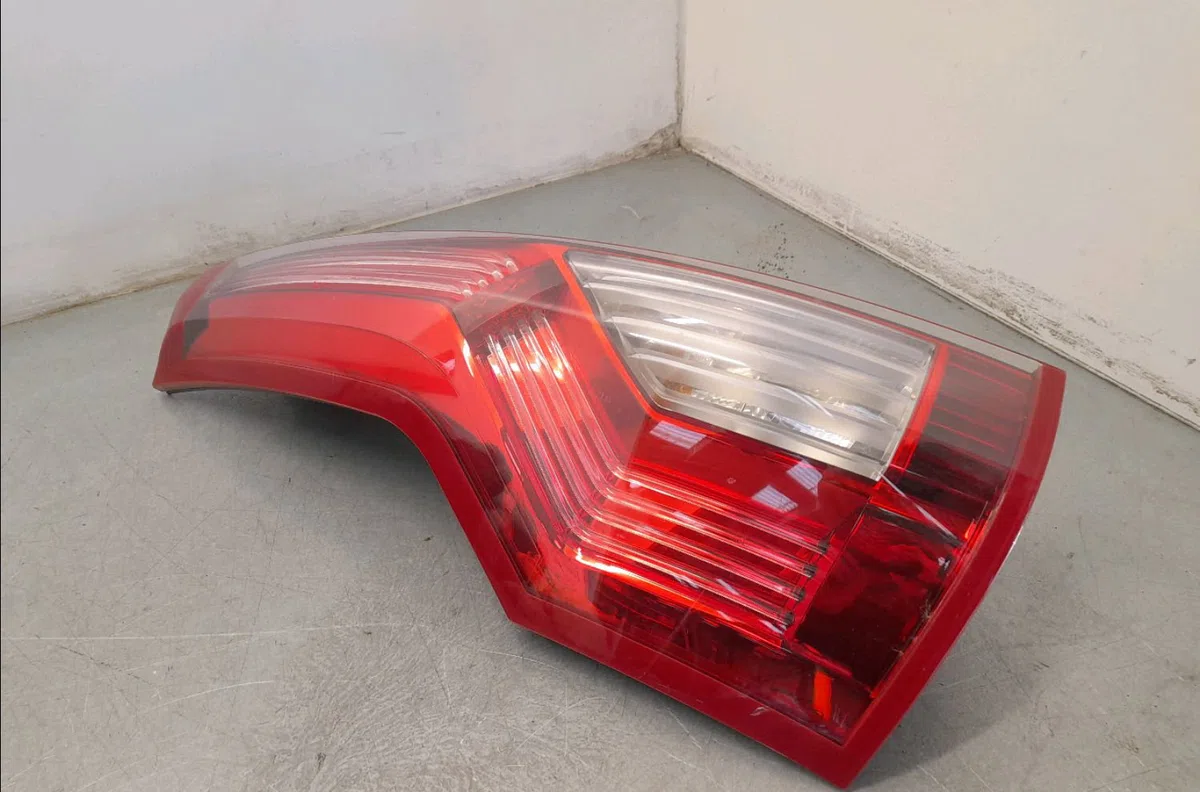Feu arrière gauche Citroen C4 GRAND PICASSO I (UA_) 2.0 hdi 150 (2009-2013) occasion