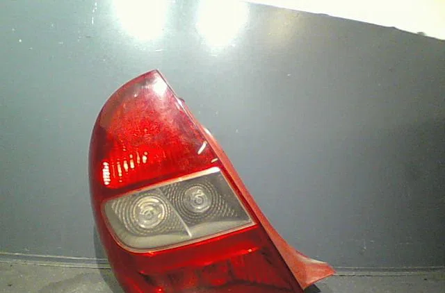 Feu arrière gauche Citroen C5 I (DC_) 2.2 hdi (dc4hxb, dc4hxe) (2001-2004) occasion