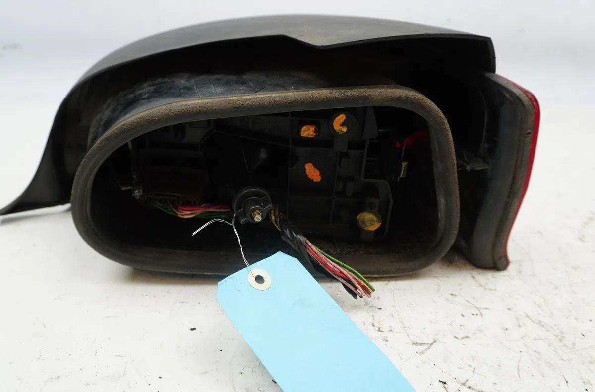 Feu arrière gauche Citroen SAXO (S0, S1) 1.0 x (1996-1998) occasion