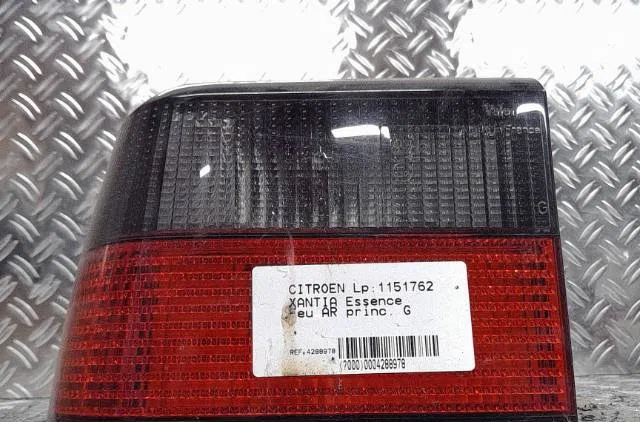 Feu arrière gauche Citroen XANTIA (X1_, X2_) 1.8 i 16v (1995-2001) occasion