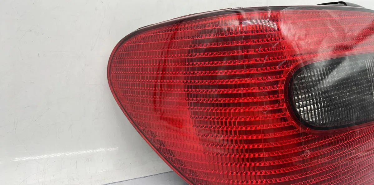 Feu arrière gauche CITROEN XSARA PHASE 1 occasion