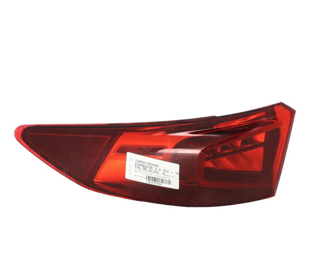 Feu arrière gauche Cupra FORMENTOR (KM7) 2.0 tdi (2021) occasion