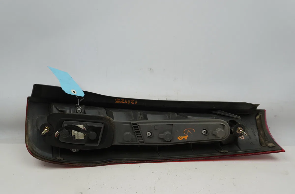 Feu arrière gauche Fiat PUNTO (176_) 1.2 16v (1997-1999) occasion