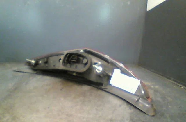 Feu arrière gauche Fiat PUNTO (188_) 1.4 (2003-2012) occasion