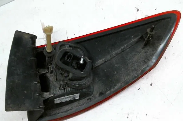 Feu arrière gauche Ford C-MAX II (DXA-CB7, DXA-CEU) 1.6 tdci (2010-2019) 5 portes occasion