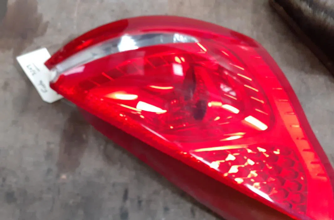 Feu arrière gauche Ford FIESTA VI (CB1, CCN) 1.4 tdci (2010-2012) 3 portes occasion