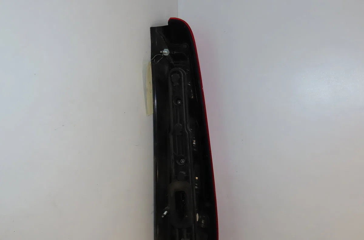 Feu arrière gauche Ford FOCUS C-MAX (DM2) 1.8 tdci (2005-2007) 5 portes occasion