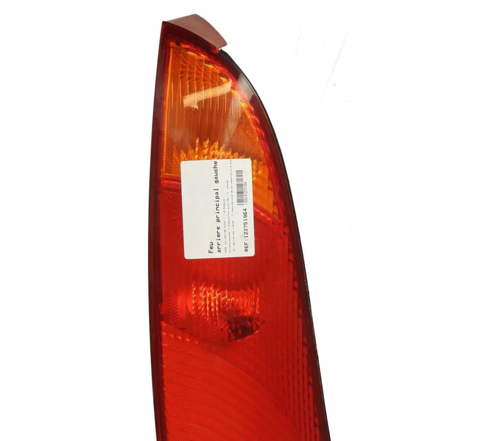 Feu arrière gauche Ford FOCUS I (DAW, DBW) 1.8 di - tddi (1999-2004) occasion