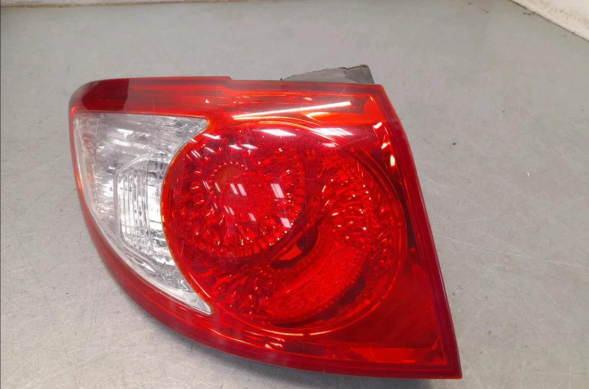 Feu arrière gauche Hyundai SANTA FÉ II (CM) 2.2 crdi (2006-2012) occasion