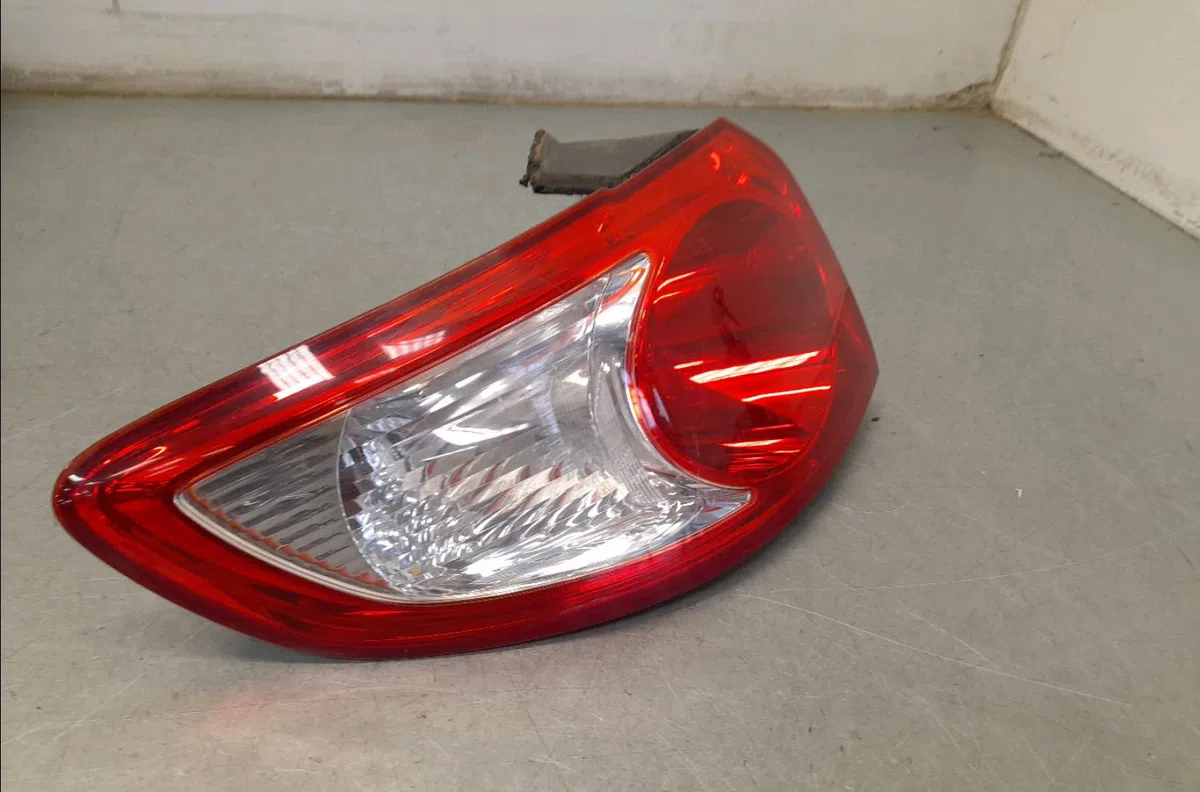 Feu arrière gauche Hyundai SANTA FÉ II (CM) 2.2 crdi (2006-2012) occasion