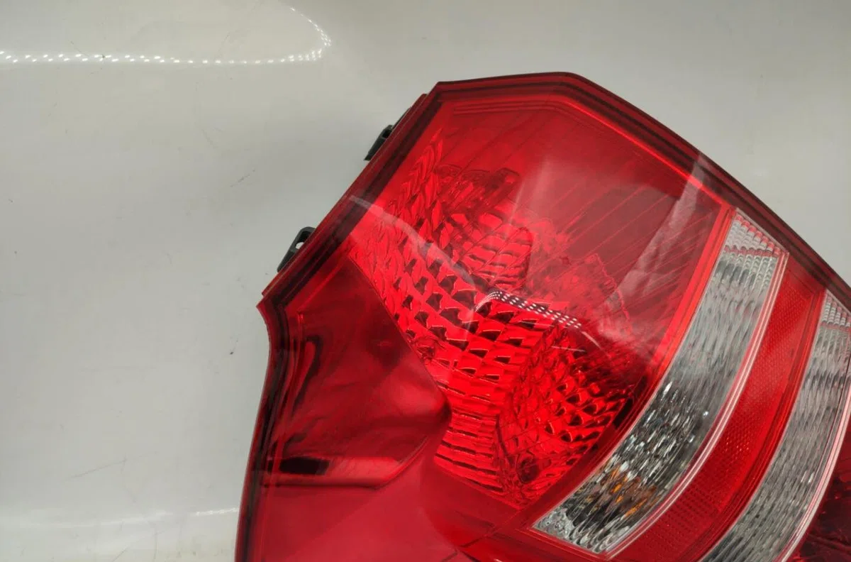 Feu arrière gauche KIA CEE-D 1 SPORT WAGON PHASE 1 BREAK occasion