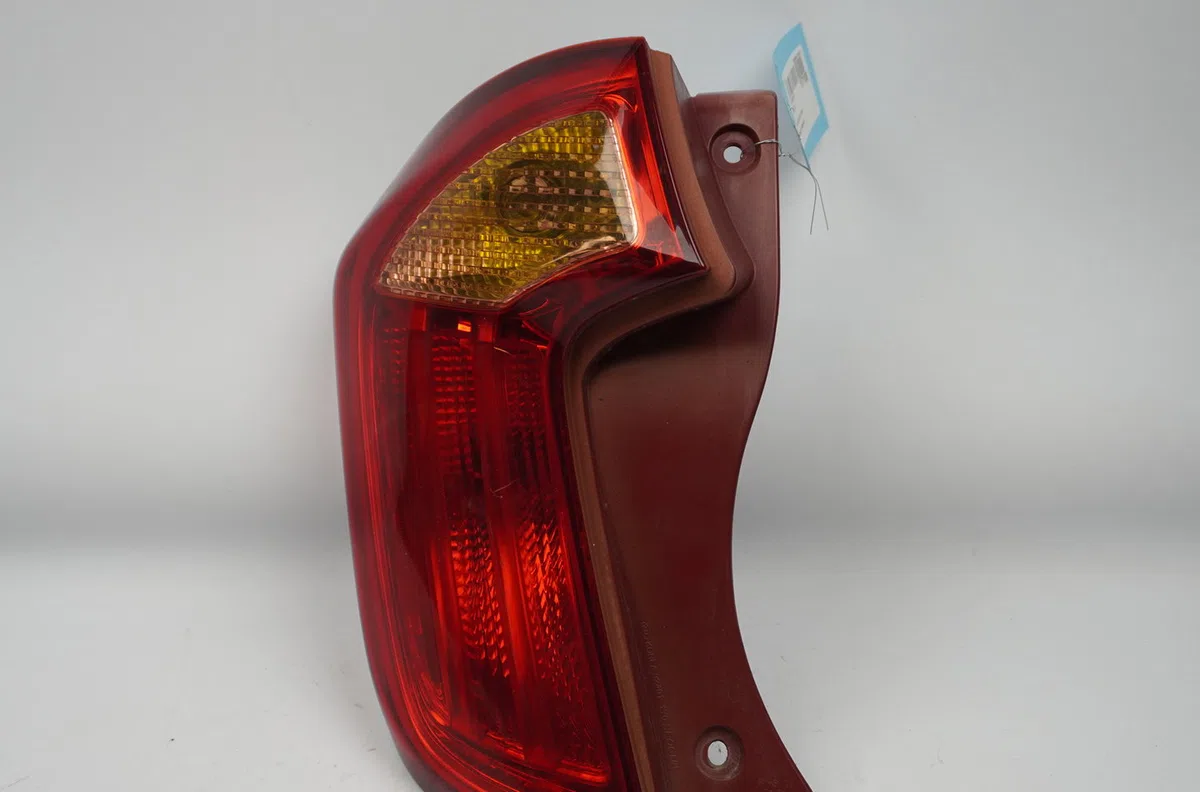 Feu arrière gauche Kia PICANTO II (TA) 1.0 (2011-2017) occasion