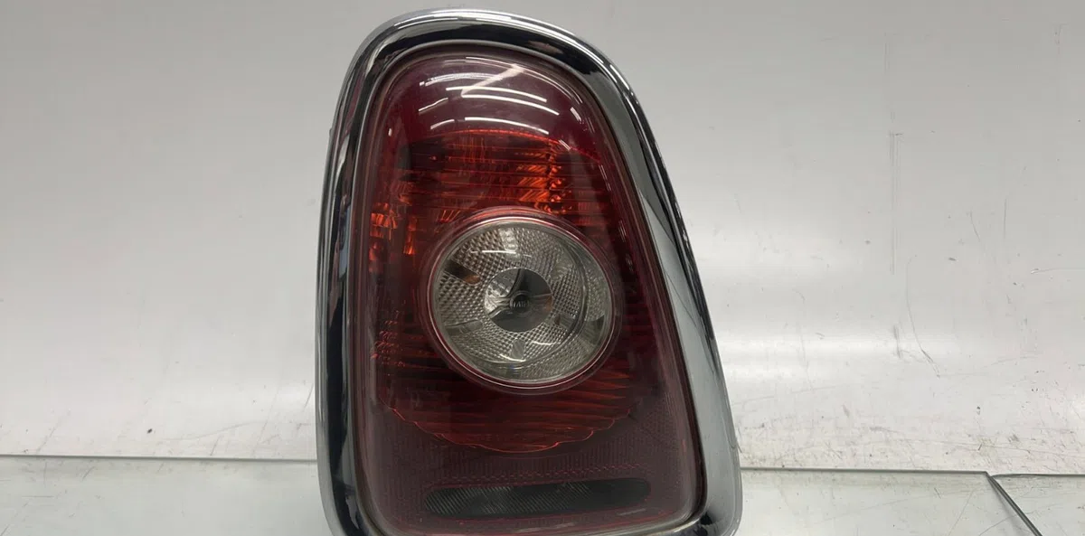 Feu arrière gauche MINI MINI 2 R56 PHASE 1 occasion