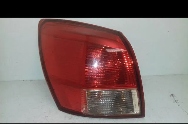 Feu arrière gauche Nissan QASHQAI - QASHQAI 2 I (J10, NJ10, JJ10E) 1.5 dci (2010-2013) 5 portes occasion