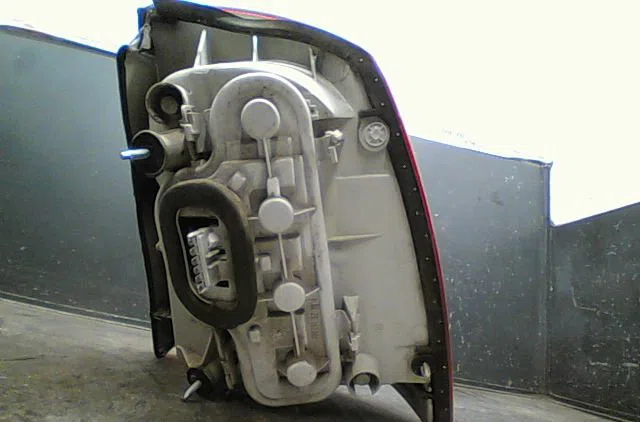 Feu arrière gauche Opel ASTRA G Décapotable (T98) 1.6 16v (f67) (2001-2005) occasion