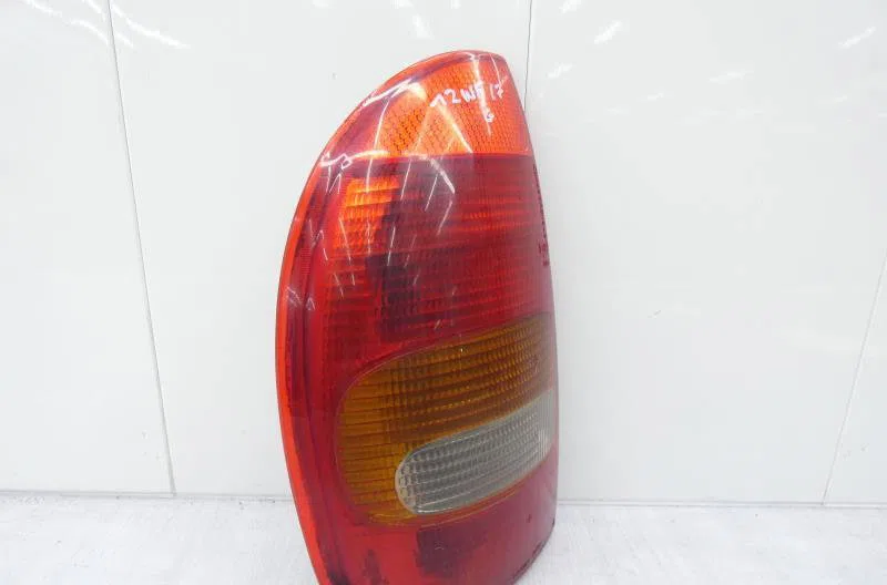 Feu arrière gauche OPEL CORSA B PHASE 2 occasion