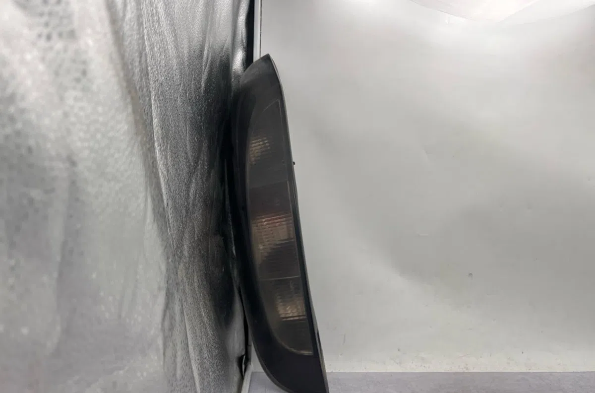 Feu arrière gauche OPEL CORSA C PHASE 1 occasion
