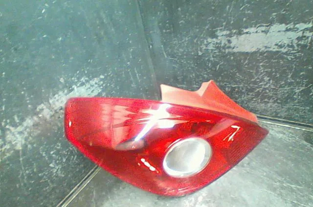 Feu arrière gauche Opel CORSA D (S07) 1.3 cdti (l08, l68) (2006-2014) 3 portes occasion