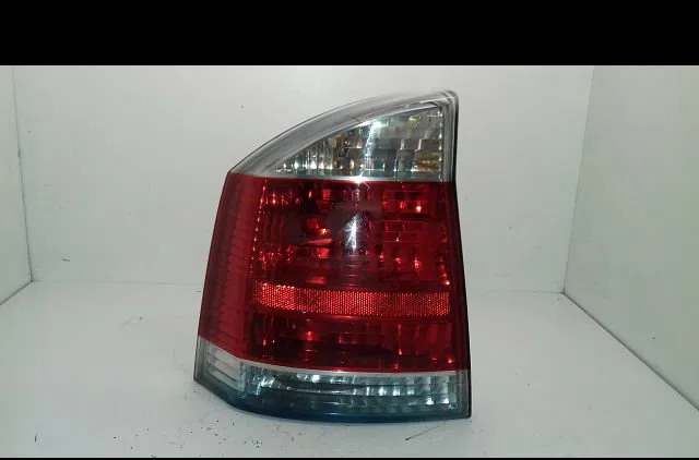 Feu arrière gauche Opel VECTRA C GTS (Z02) 1.9 cdti (f68) (2004-2009) occasion