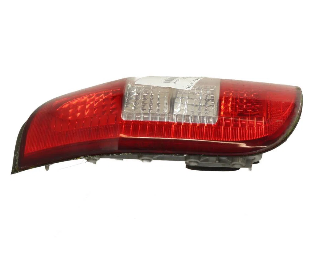 Feu arrière gauche Opel ZAFIRA A Monospace (T98) 2.2 dti 16v (f75) (2002-2005) 5 portes occasion