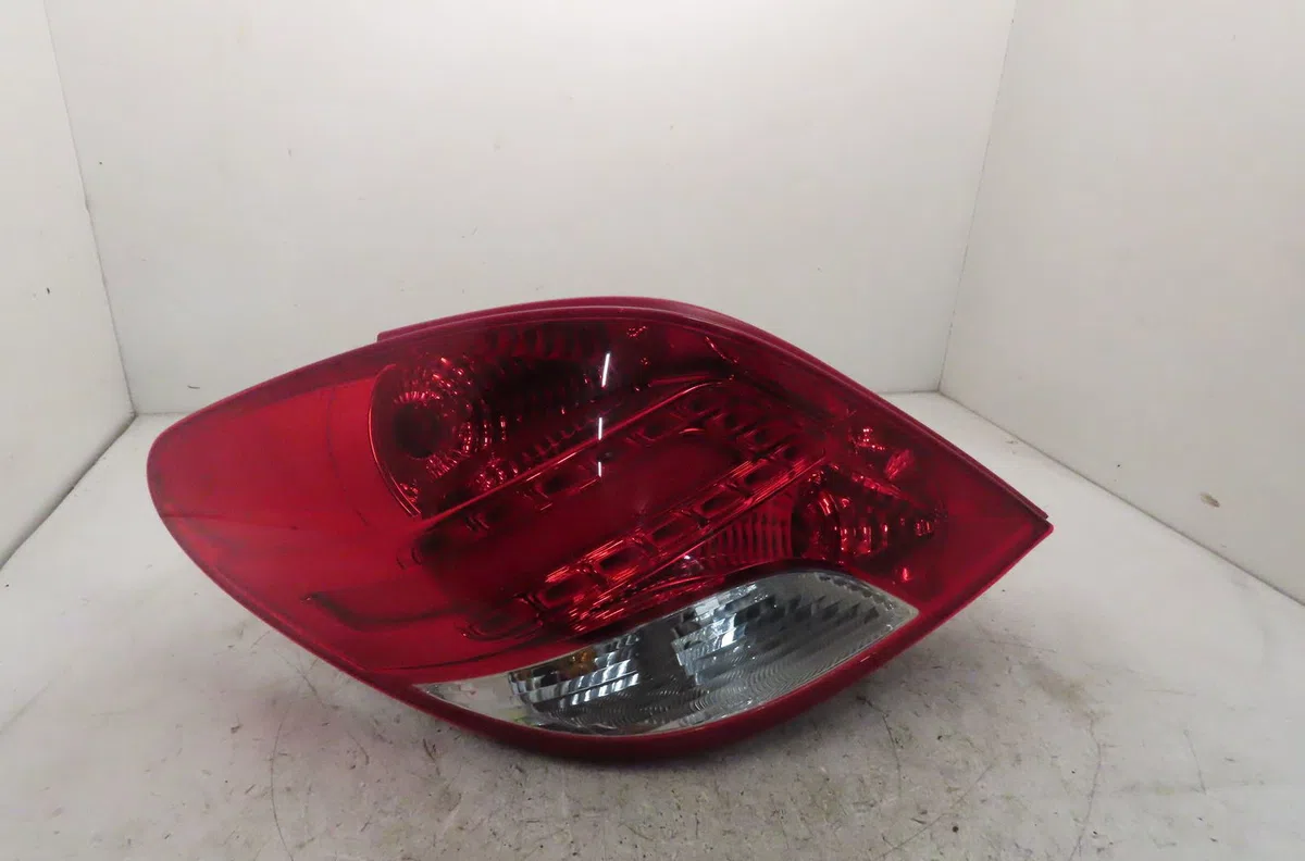 Feu arrière gauche Peugeot 207-207 (WA_, WC_) 1.6 hdi (2006-2013) 5 portes occasion