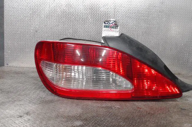 Feu arrière gauche PEUGEOT 406  406 COUPE occasion