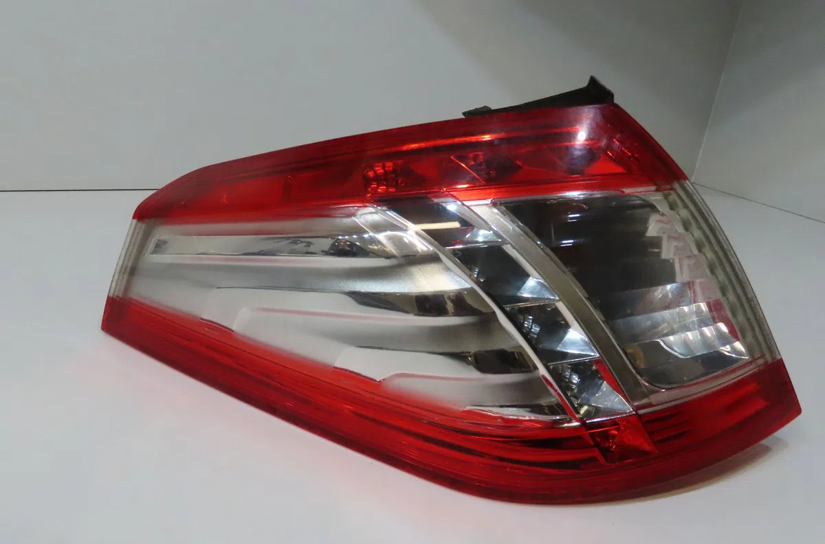 Feu arrière gauche Peugeot 508 SW I (8E_) 2.0 bluehdi 150 (2014-2018) occasion