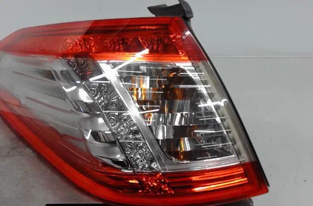 Feu arrière gauche Peugeot 508 SW I (8E_) 2.0 hdi (2010-2018) occasion