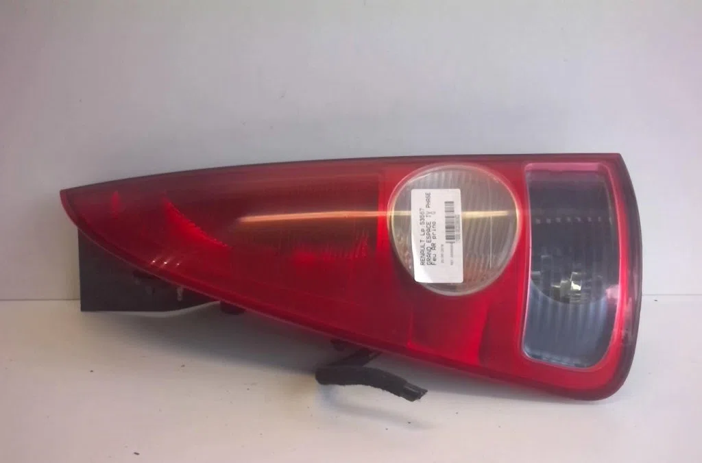 Feu arrière gauche Renault ESPACE IV (JK0-1_) 3.0 dci (jk0j, jk0v) (2002-2006) occasion