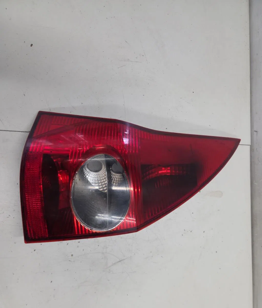Feu arrière gauche RENAULT MEGANE 2 PHASE 1 BREAK occasion