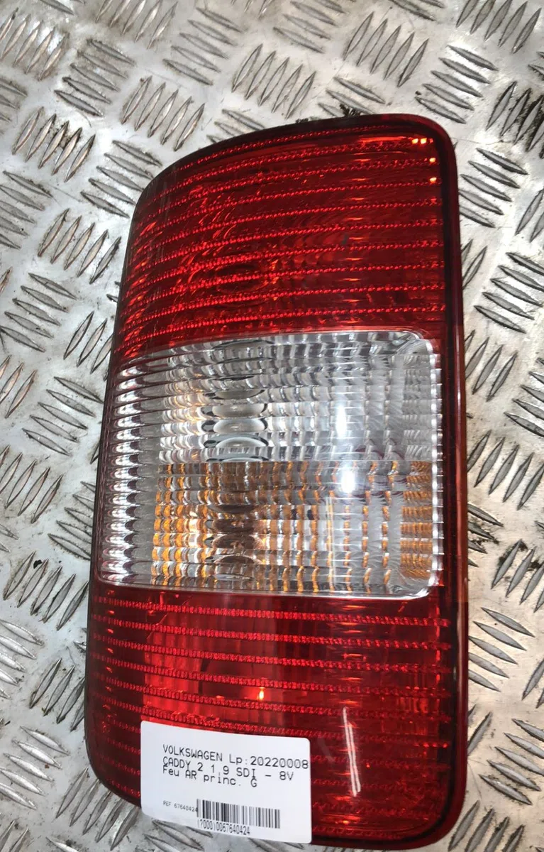 Feu arrière gauche VOLKSWAGEN CADDY 2 occasion