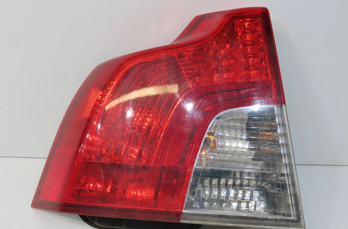 Feu arrière gauche Volvo S40 II (544) D2 (2010-2012) occasion