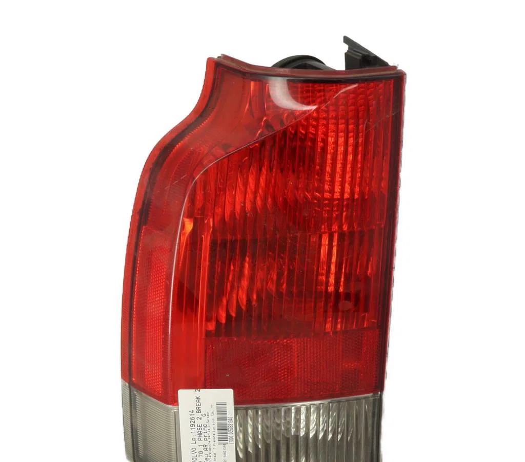 Feu arrière gauche VOLVO V 70 1 PHASE 2 BREAK occasion