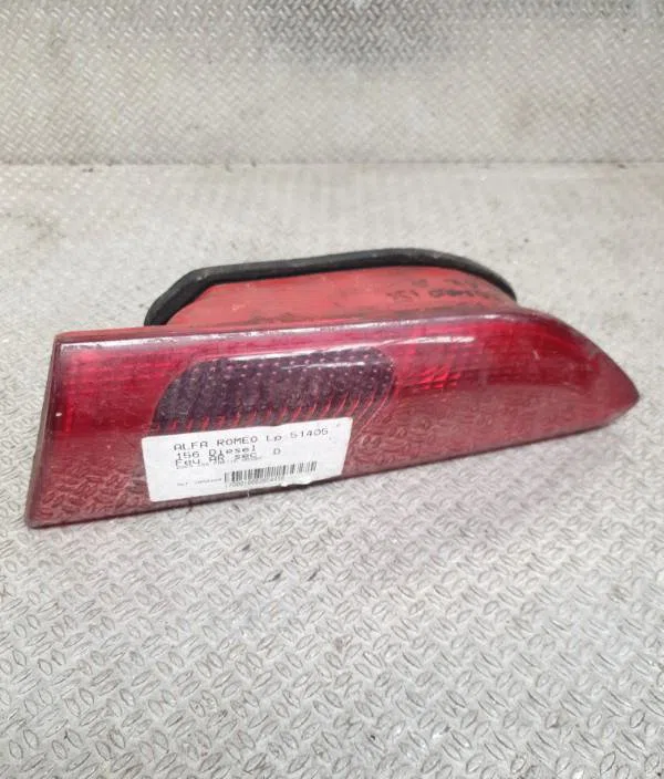 Feu arrière intérieur droit ALFA ROMEO 156 156 PHASE 2 occasion