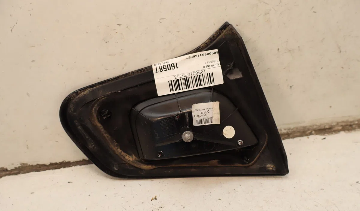 Feu arrière intérieur droit Citroën C3 II (SC_) 1.2 vti 82 (2012-2016) 5 portes occasion