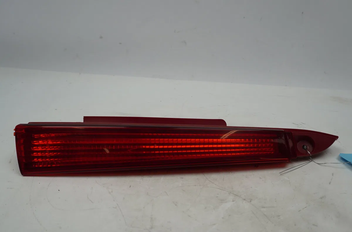 Feu arrière intérieur droit Citroen C4 I (LC_) 1.6 hdi (2004-2011) 5 portes occasion