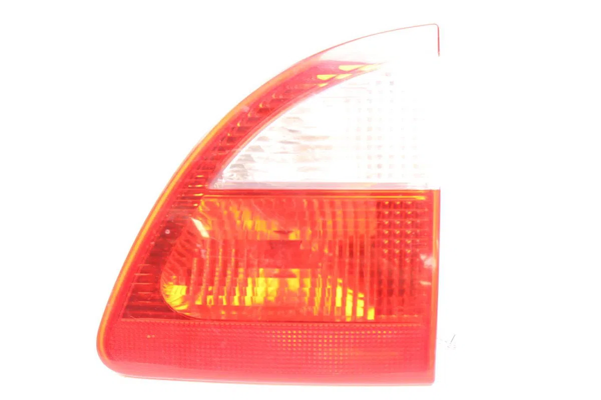 Feu arrière intérieur droit FORD GALAXY I  1.9 TDI 115 occasion
