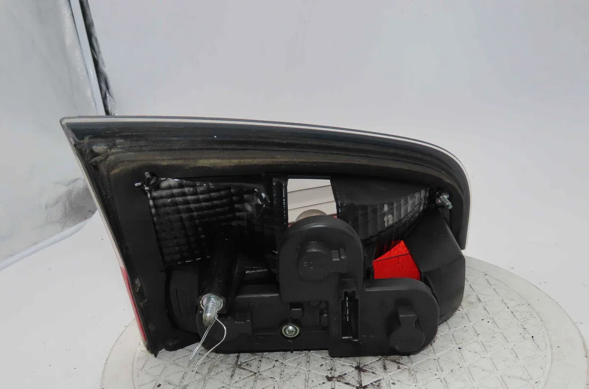Feu arrière intérieur droit FORD S-MAX I occasion