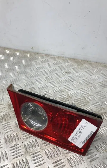 Feu arrière intérieur droit HONDA ACCORD 7 PHASE 1 occasion