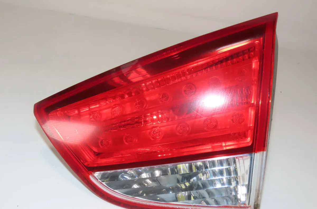 Feu arrière intérieur droit Hyundai Ix35 (LM, EL, ELH) 2.0 crdi 4wd (2010) occasion