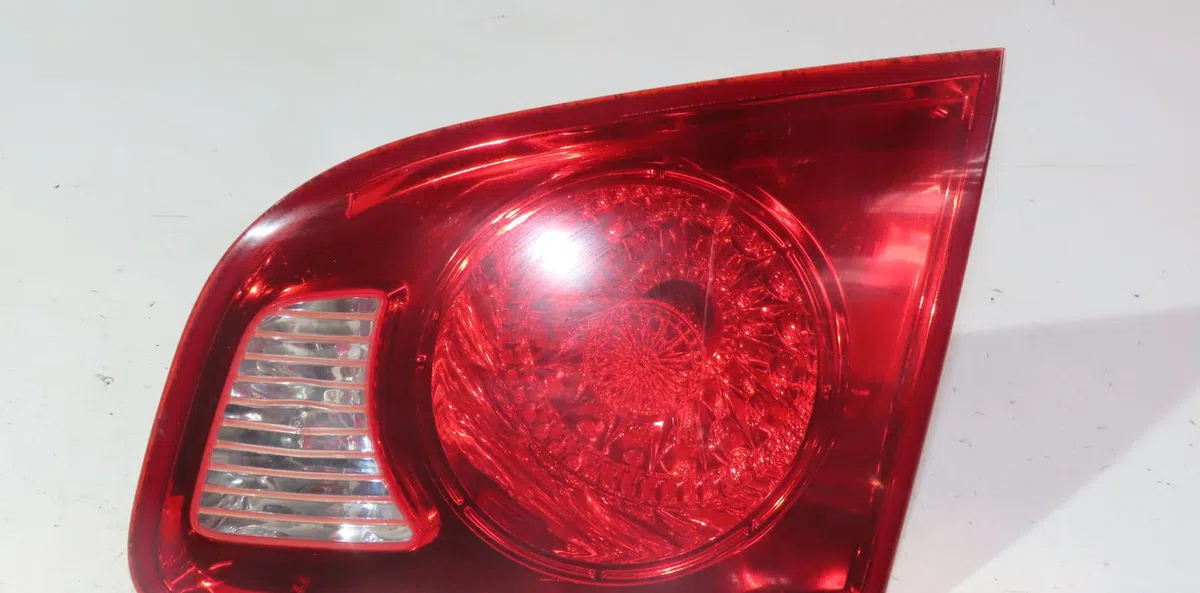 Feu arrière intérieur droit Hyundai SANTA FÉ II (CM) 2.2 crdi gls 4x4 (2006-2009) occasion