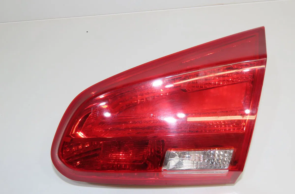 Feu arrière intérieur droit Kia CEE'D (JD) 1.0 t-gdi (2015-2018) occasion