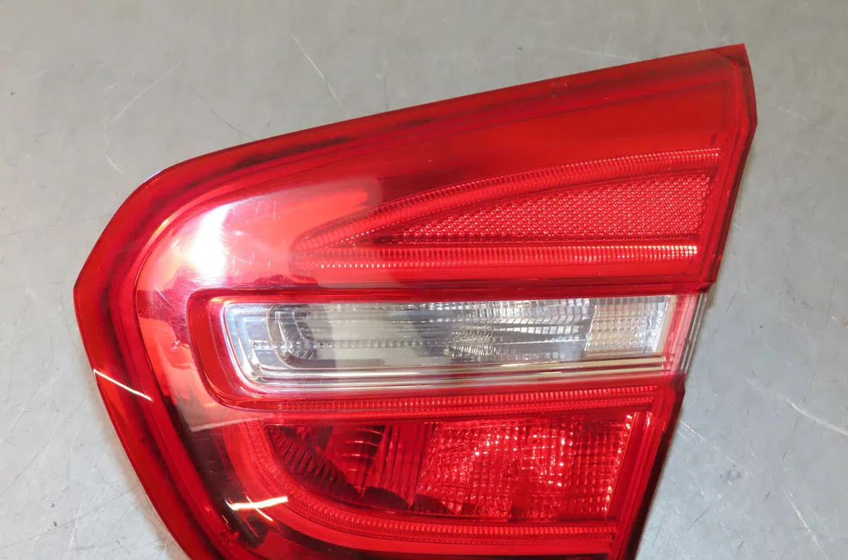 Feu arrière intérieur droit Mercedes-benz CLASSE GLA (X156) Gla 200 cdi - d (156.908) (2013) occasion