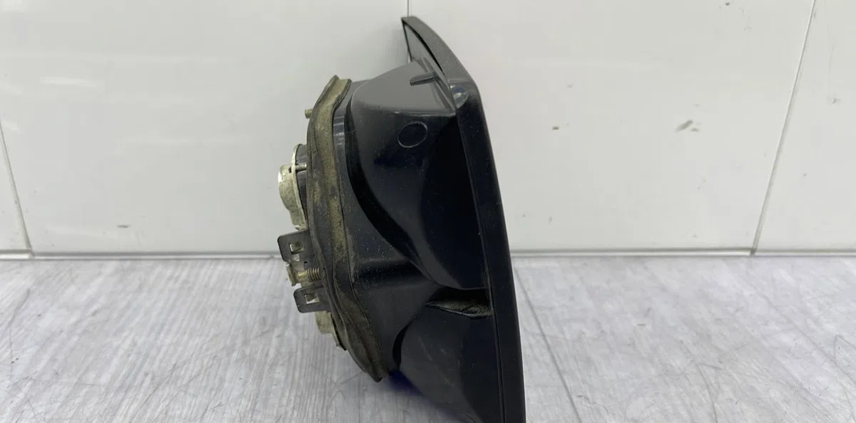 Feu arrière intérieur droit RENAULT R21 PHASE 2 BREAK occasion